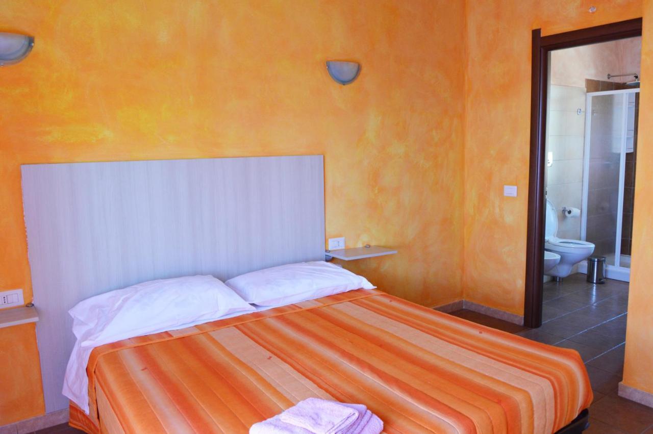 Agriturismo Su Nuratolu Villa Sagama Rum bild
